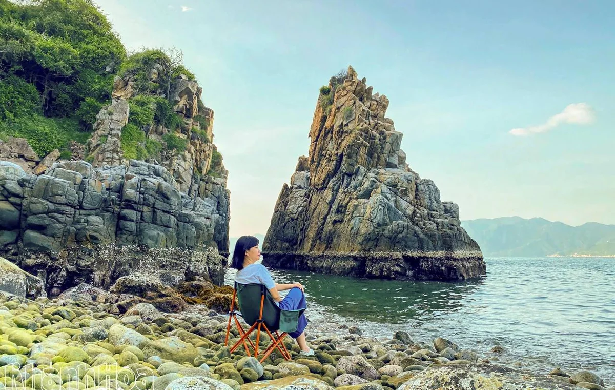Bai Soi Beach in Nha Trang, a pebble 'mini Ha Long'