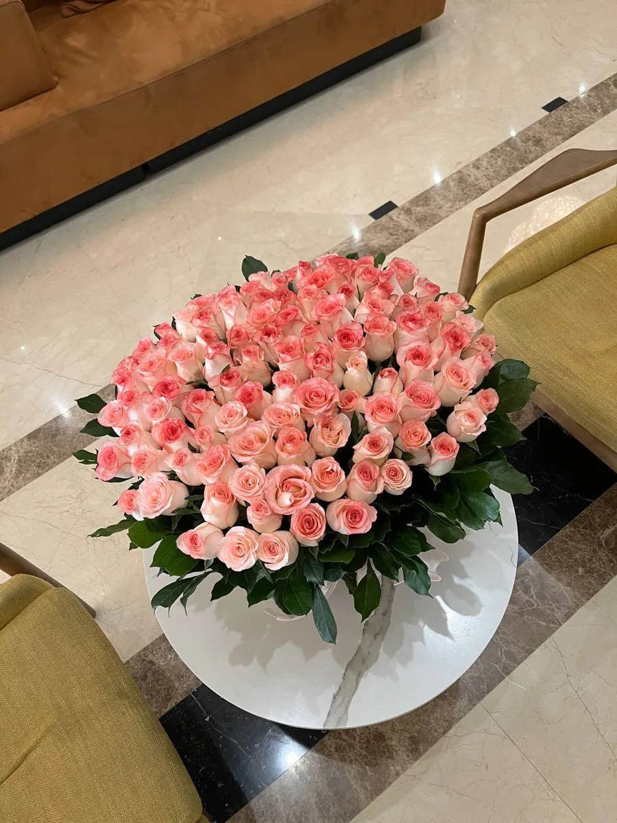 101 white-pink roses basket Nha Trang
