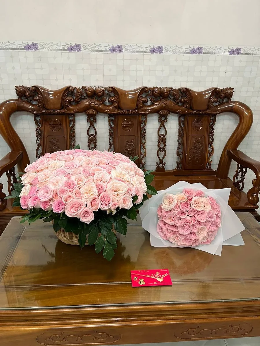 101 soft pink roses basket and 51 soft pink roses with a card Nha Trang delivery