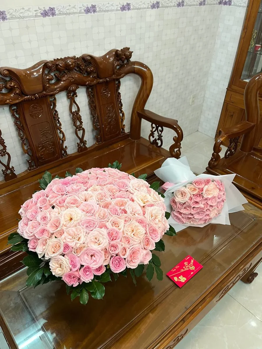 101 soft pink roses basket and 51 soft pink roses with a card Nha Trang delivery 3