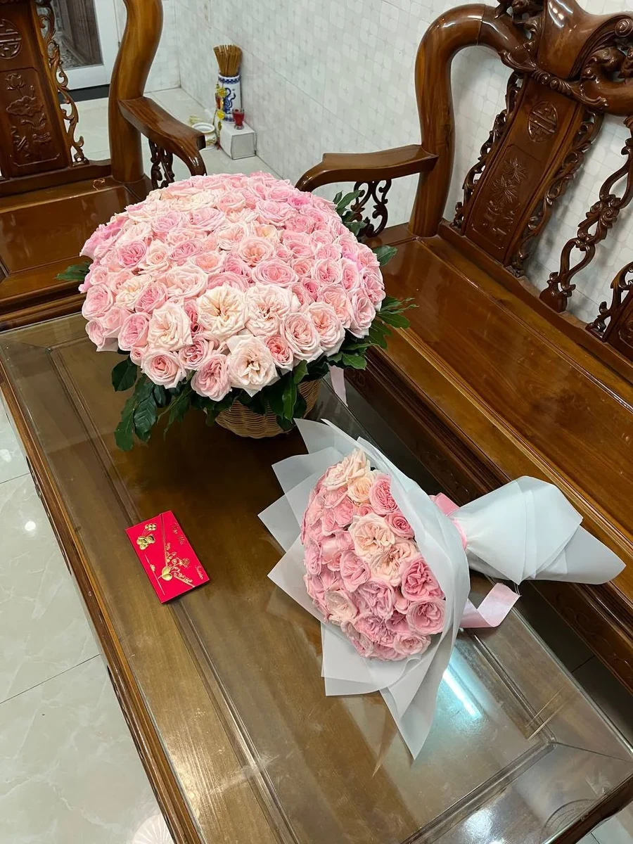 101 soft pink roses basket and 51 soft pink roses with a card Nha Trang delivery 4
