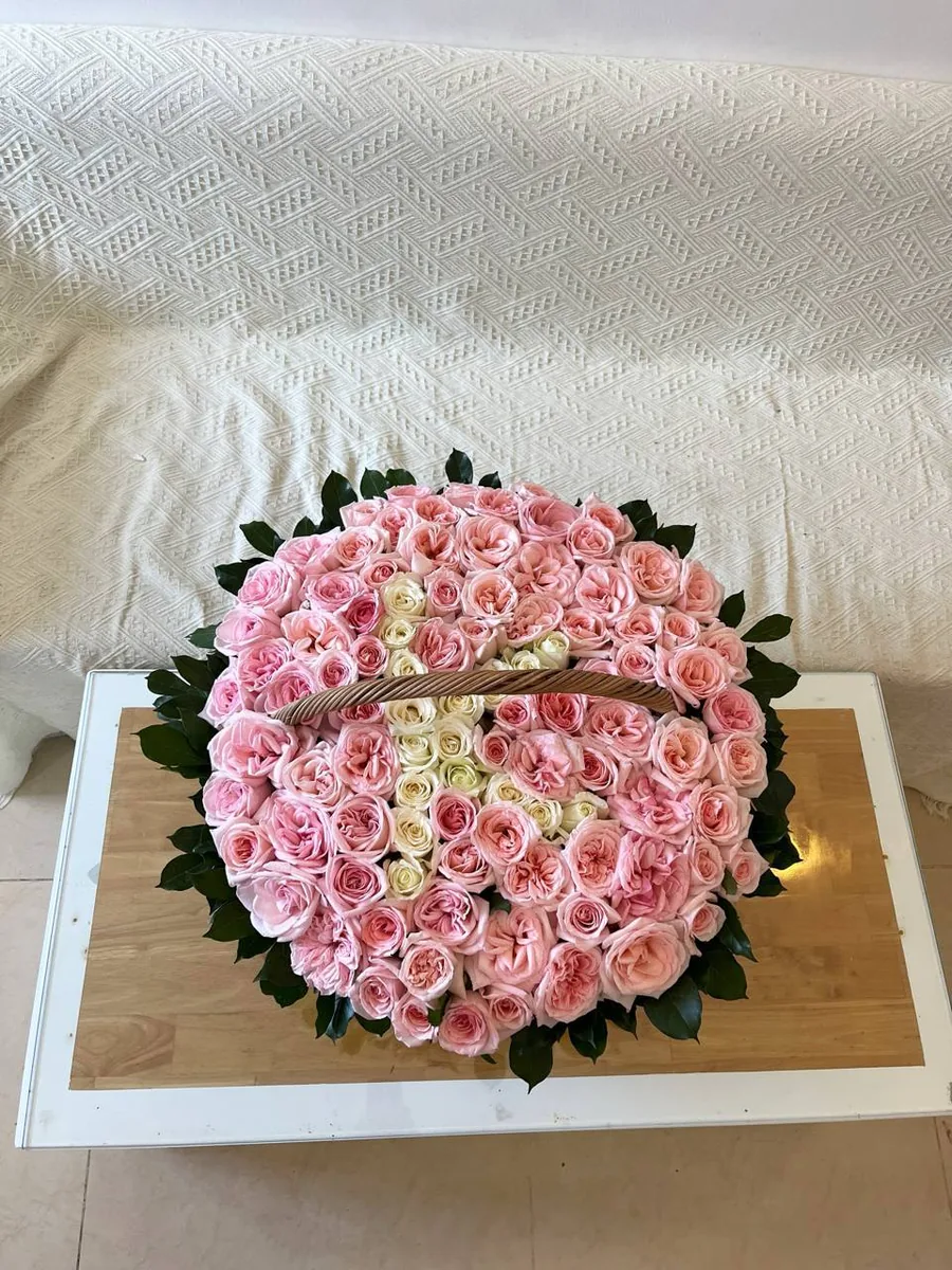 101 pink roses basket letter K delivery Nha Trang 1