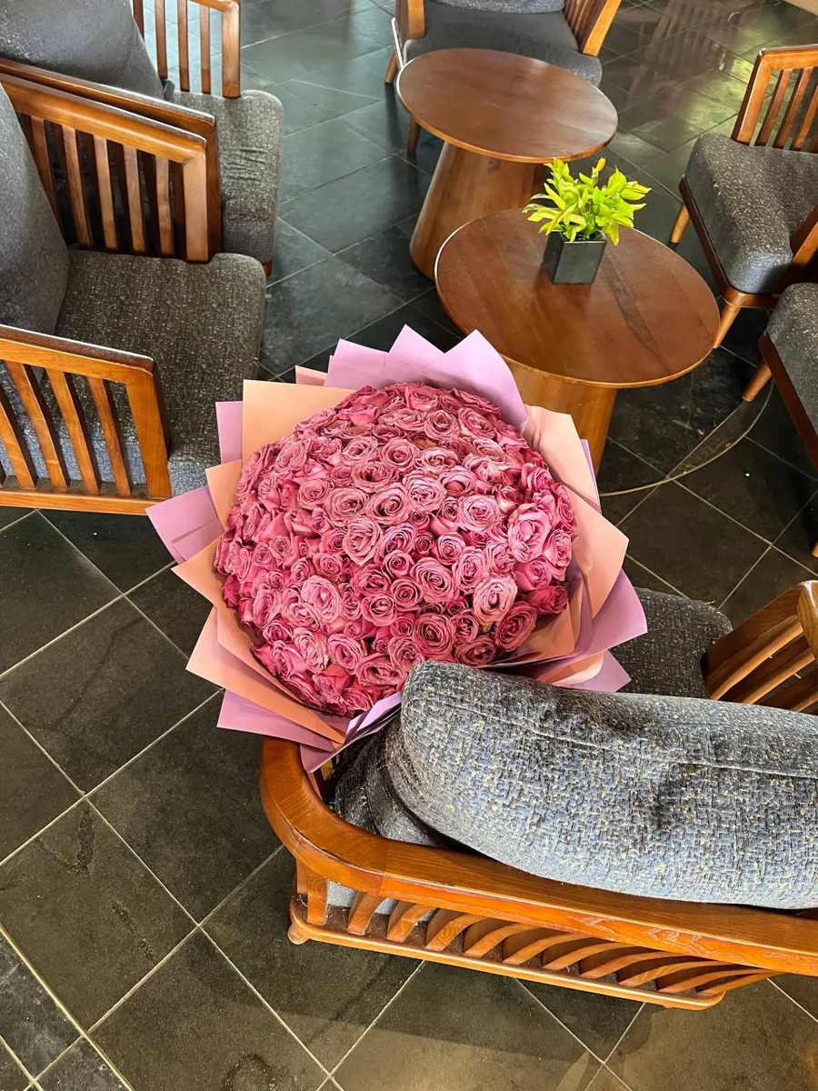 151 purple roses delivery Nha Trang