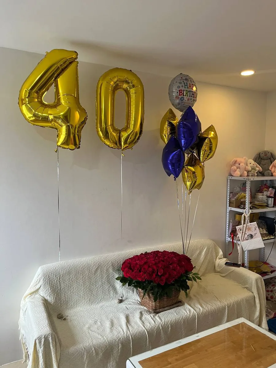 151 red roses basket and balloon set L delivery Nha Trang 1