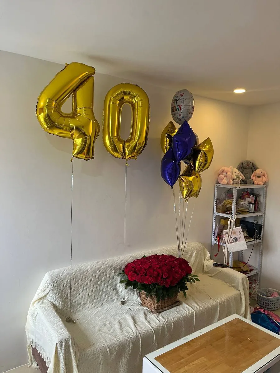 151 red roses basket and balloon set L delivery Nha Trang 2