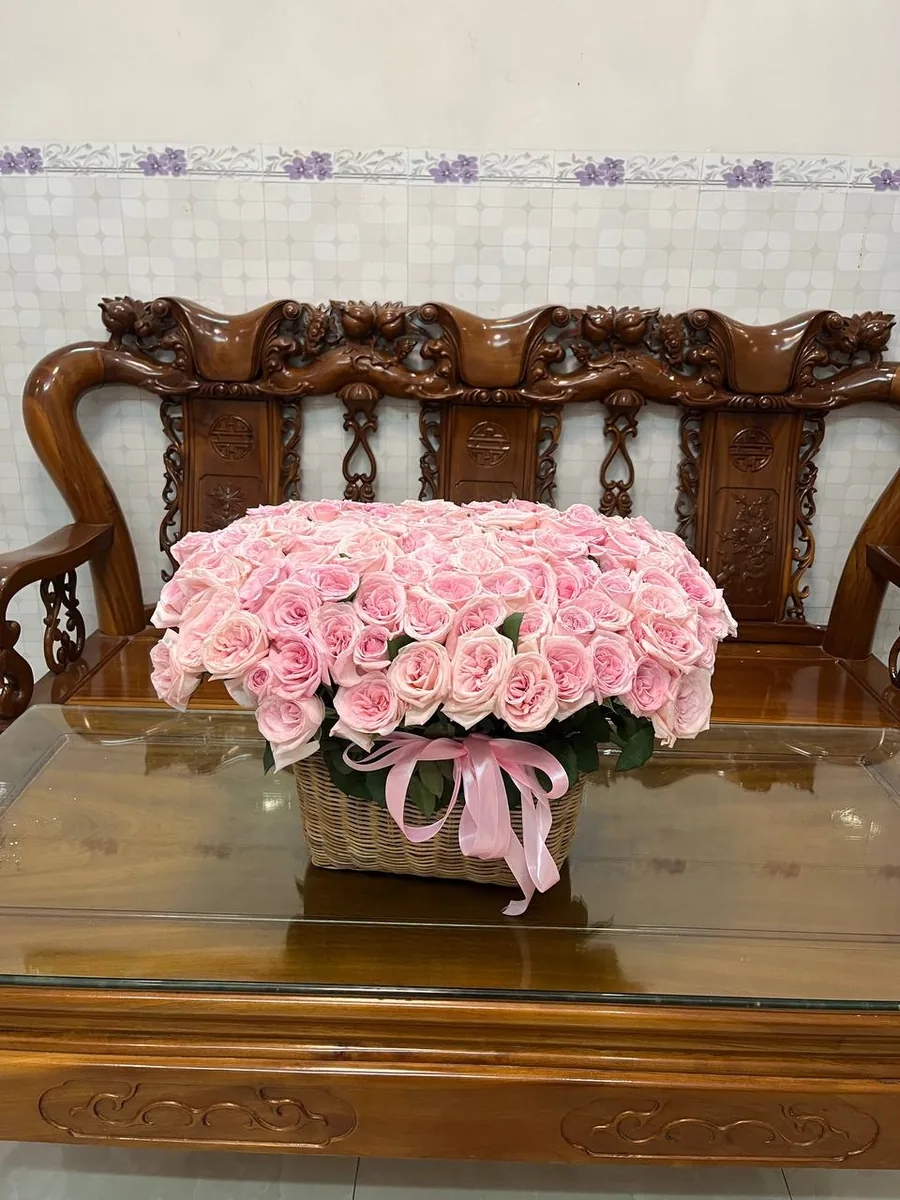 151 pink roses in a basket with a pink ribbon Nha Trang delivery 5