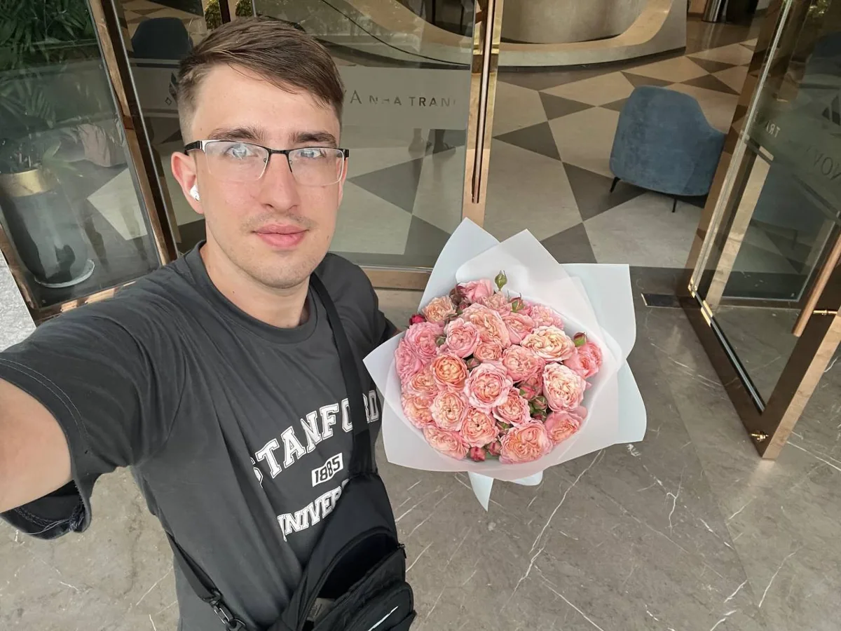 25 garden pink roses Nha Trang