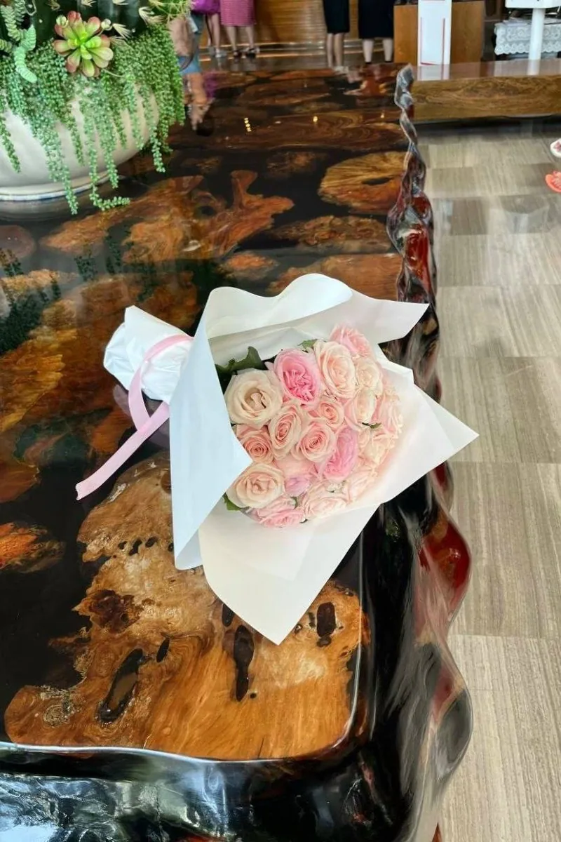 25 розовых роз Нячанг доставка