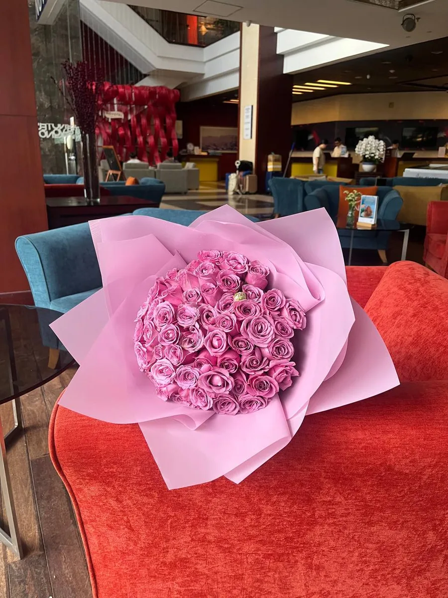 51 violet roses in white wrap delivery Nha Trang 4