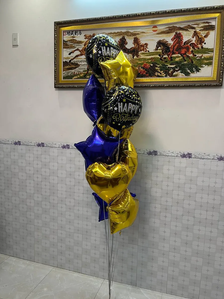 набор фольгированных шаров Happy Birthday чёрно-золотой Нячанг доставка 2