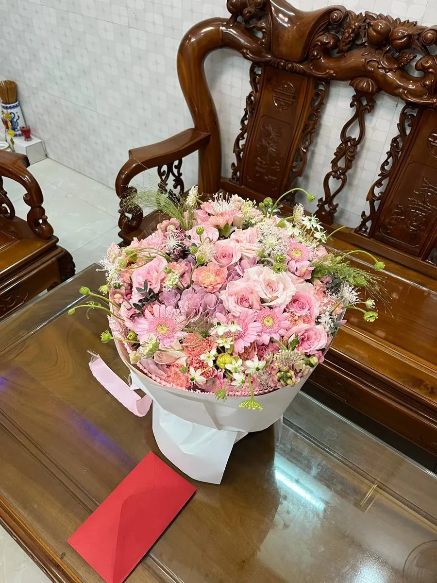 핑크 톤 감성 믹스 꽃다발 카드 나트랑 배달 3