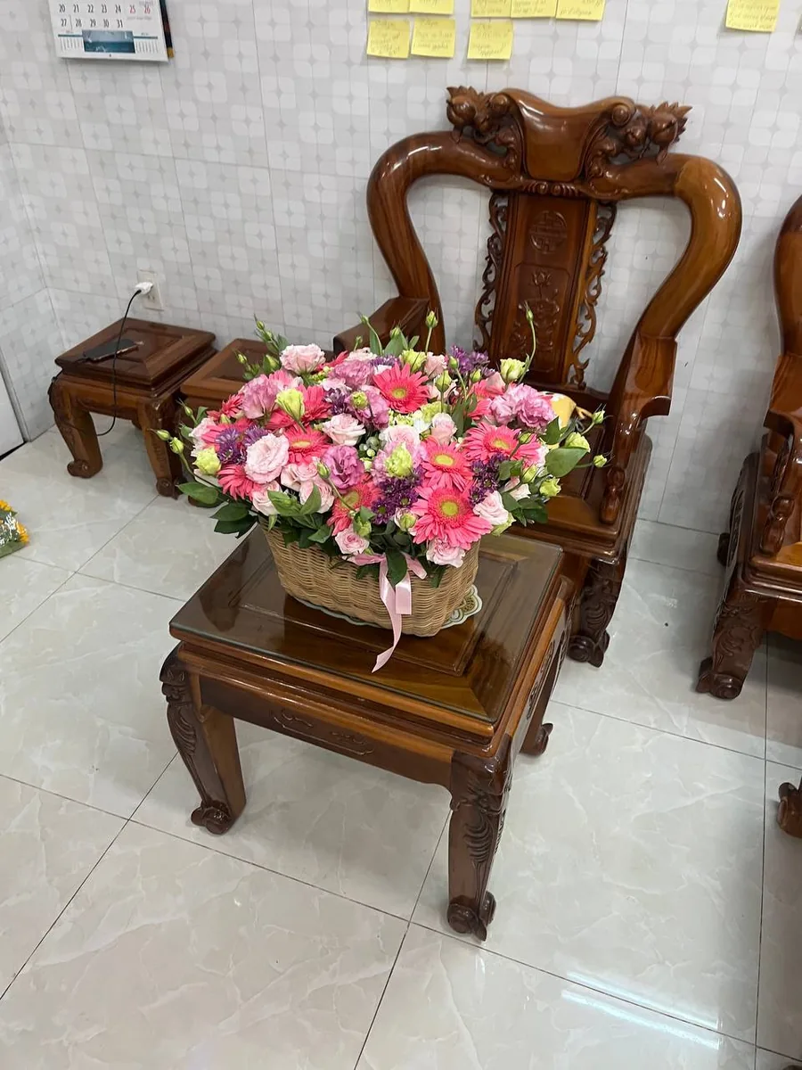 Bright mixed basket in pink-purple tones delivery Nha Trang 5